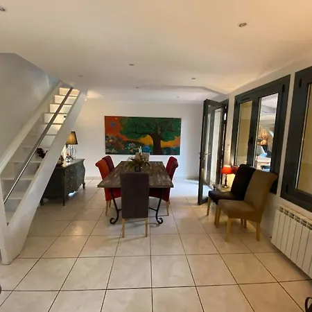 Le Leberou * Сарла-ла-Канеда